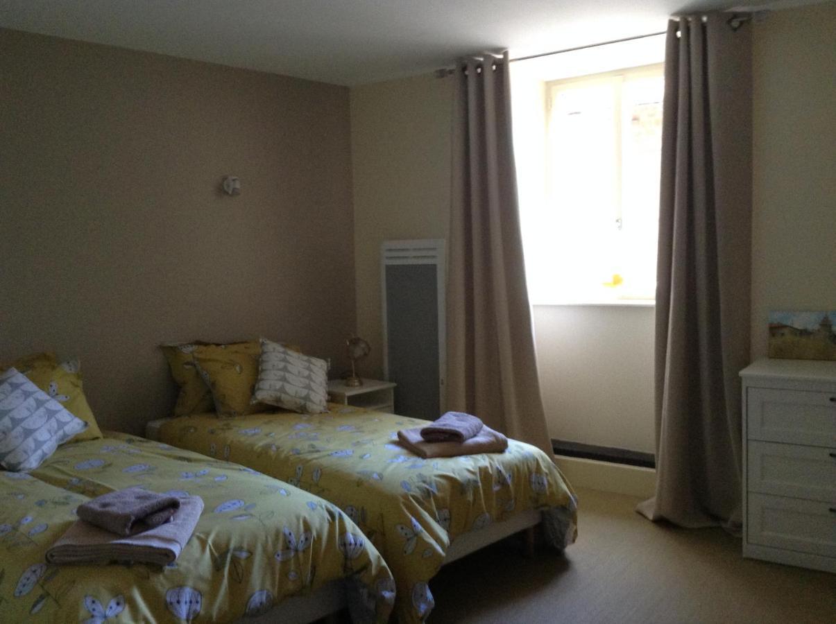 Auberge De La Vallee De La Gorre Saint-Auvent Экстерьер фото